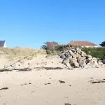 Le Bois Aux Ecureuils - Eichhoernchenwald By Interhome * Fierville-les-Mines