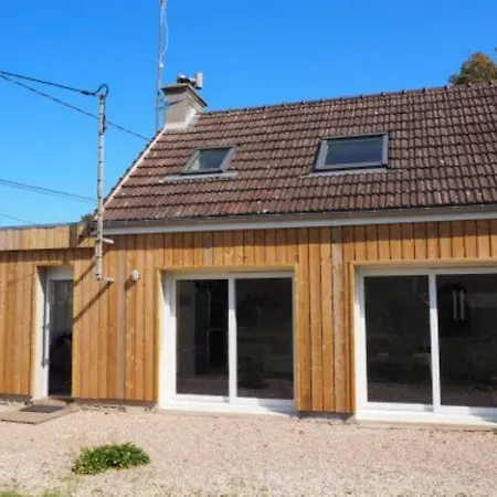 Holiday home Le Bois Aux Ecureuils - Eichhoernchenwald By Interhome *