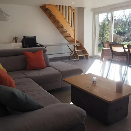 Casa de Férias Le Bois Aux Ecureuils - Eichhoernchenwald By Interhome *