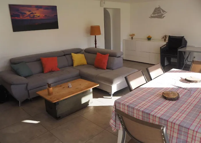 Le Bois Aux Ecureuils - Eichhoernchenwald By Interhome Holiday home Fierville-les-Mines